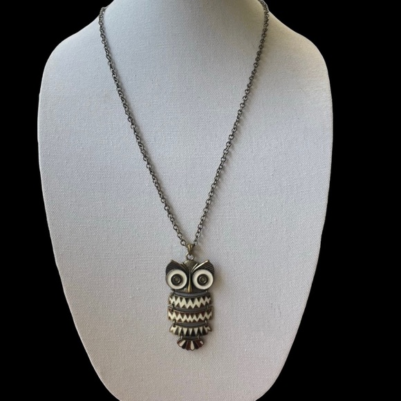 Vintage Jewelry Vintage Articulated Owl Necklace Poshmark